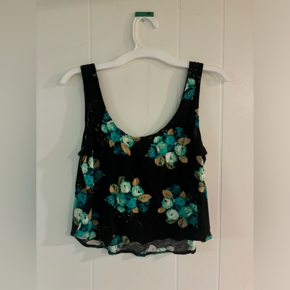 Kirra Floral Flowy Crop Top - Picture 2 of 2